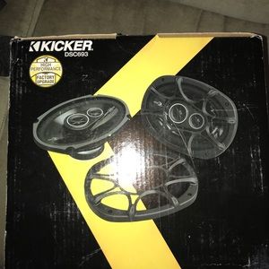 2 KICKER DSC693 6.5” Car Speakers